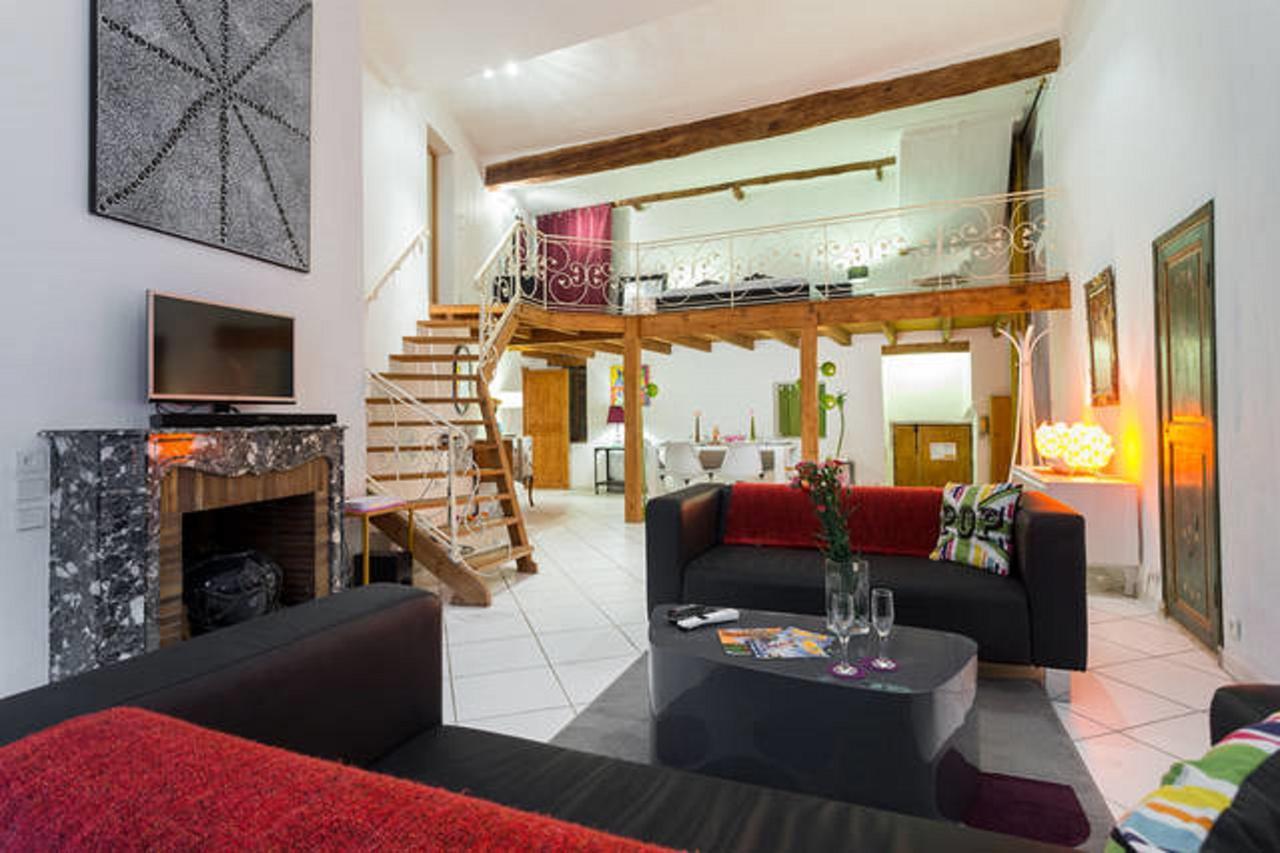 Le Prefecture - Luxueux F3 En Duplex, Ascenseur, Coeur Vieux-Niceアパートメント エクステリア 写真